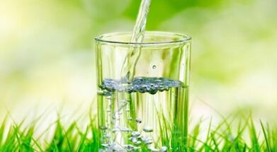 rialacha maidir le leanúint ar aiste bia óil do meáchain caillteanas